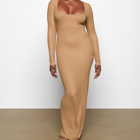 SKIMS Dresses & Skirts - Skims NWT Shimmer Lounge Dress